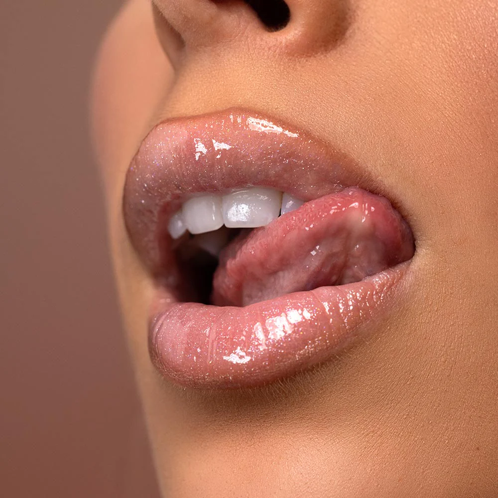 Gloss Boss Aura by Helena Coelho - Image 3